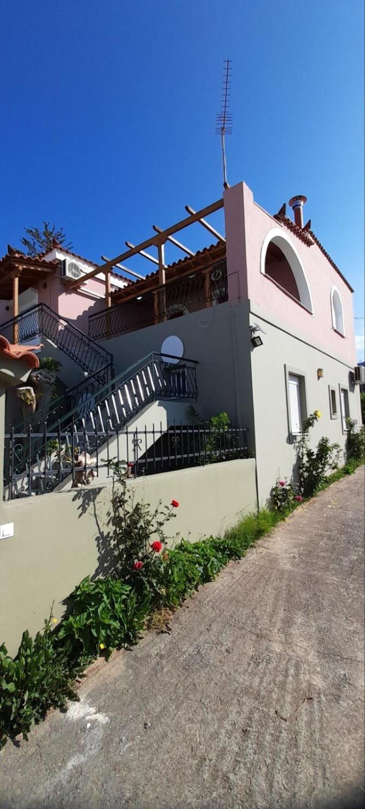Apartment Ilisia Neapoli 2 *